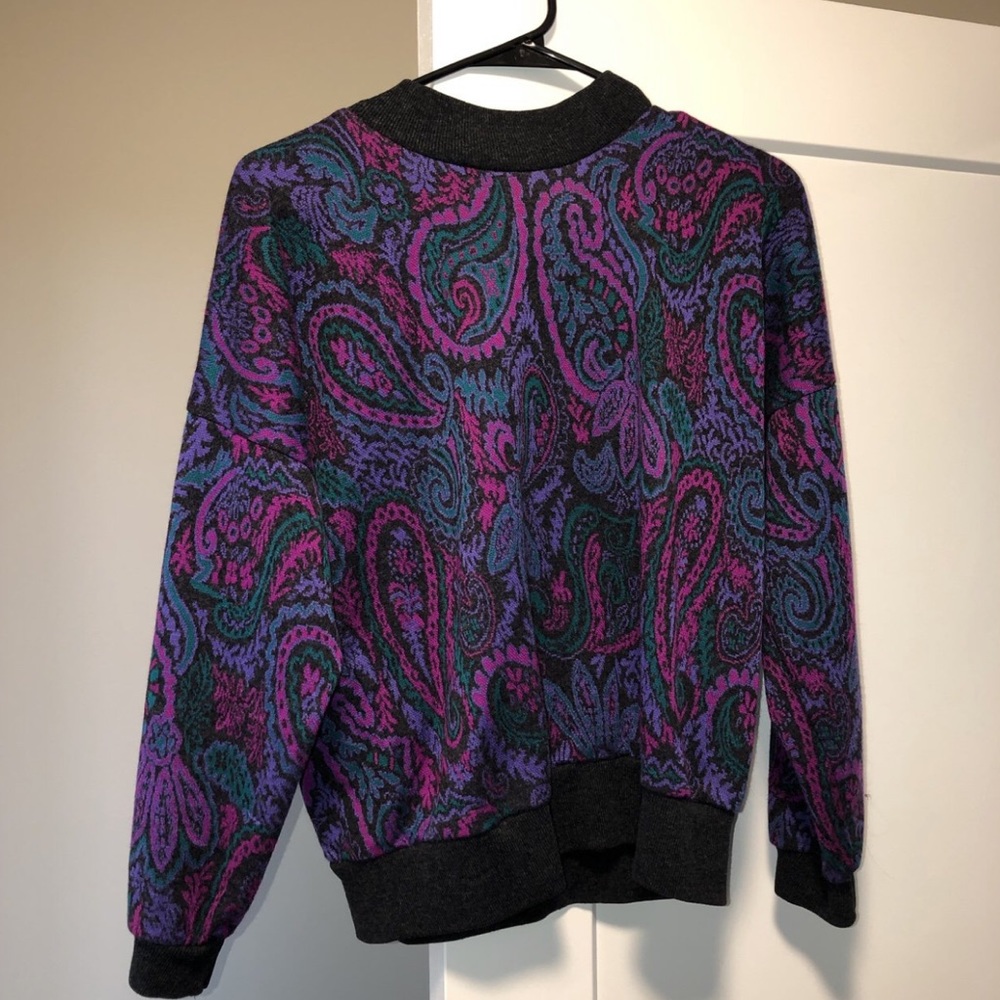 Cute sweater💟💫✨